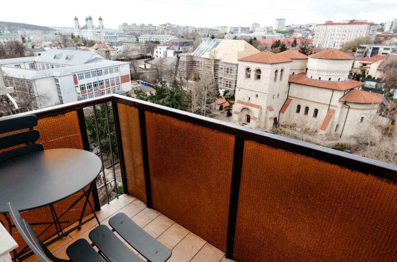 יאשי Carla'S Apart Palas-Hala Centrala 1 Bedroom, Airport Shuttle מראה חיצוני תמונה