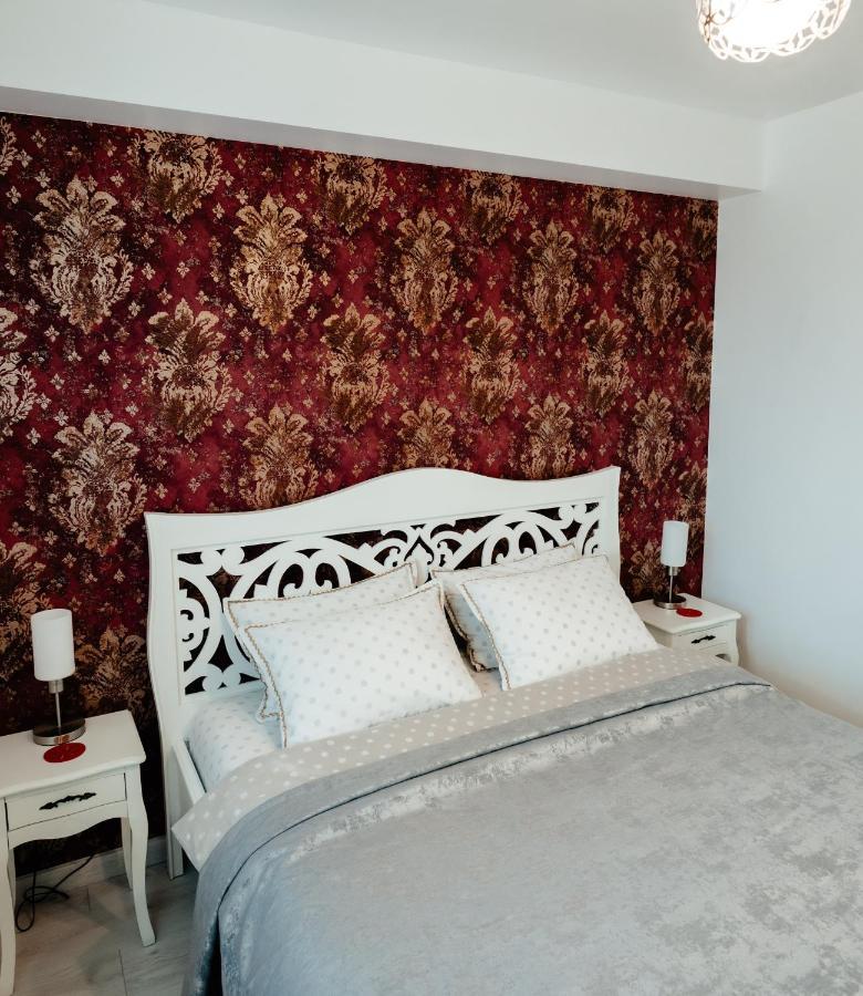 יאשי Carla'S Apart Palas-Hala Centrala 1 Bedroom, Airport Shuttle מראה חיצוני תמונה