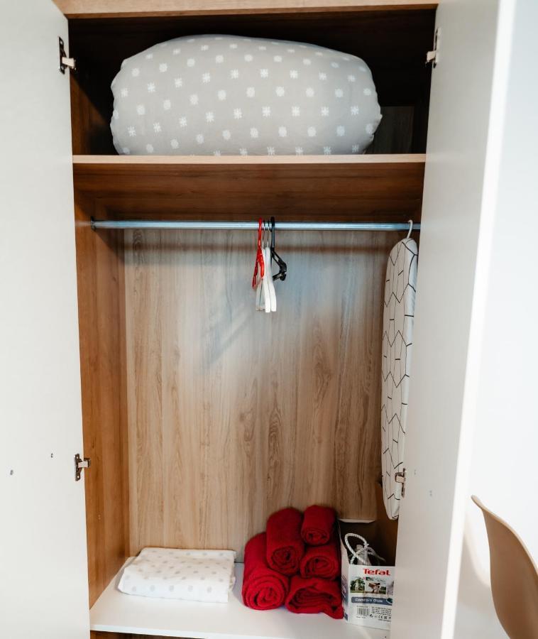 יאשי Carla'S Apart Palas-Hala Centrala 1 Bedroom, Airport Shuttle מראה חיצוני תמונה