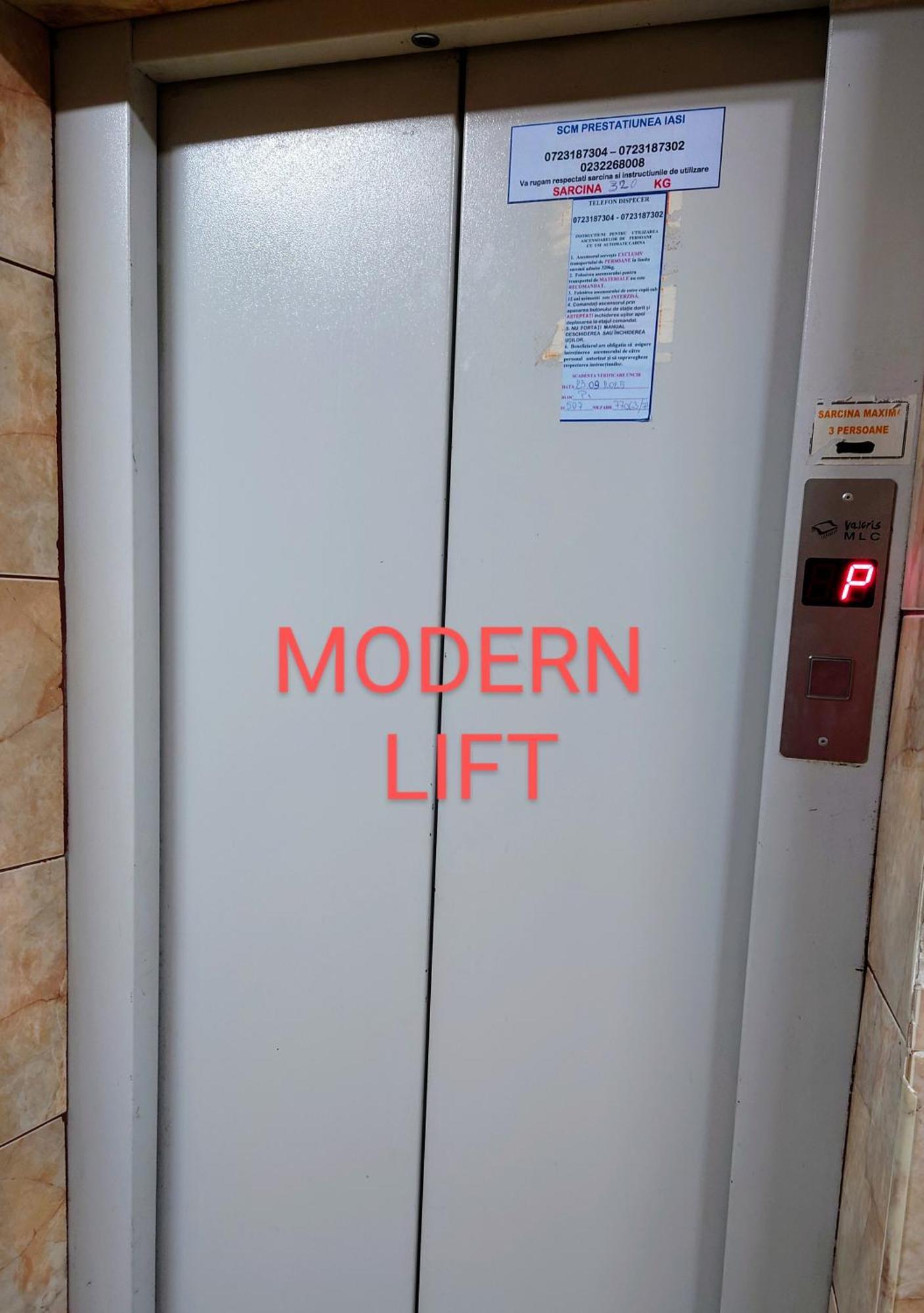 יאשי Carla'S Apart Palas-Hala Centrala 1 Bedroom, Airport Shuttle מראה חיצוני תמונה